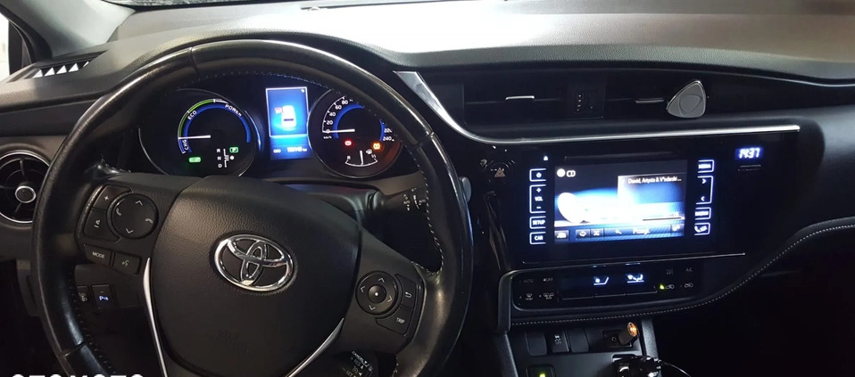 Toyota Auris cena 55000 przebieg: 156900, rok produkcji 2017 z Świdnik małe 56
